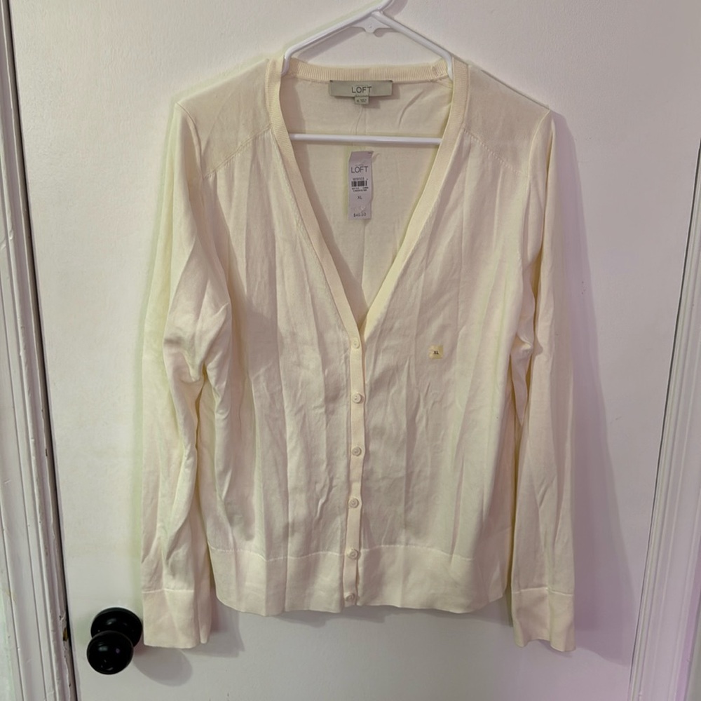 LOFT - Ivory Buttoned Cardigan - NWT - Size XL